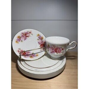 Vintage Bone China England Queen Anne Floral Bouquet Roses Gold Trim